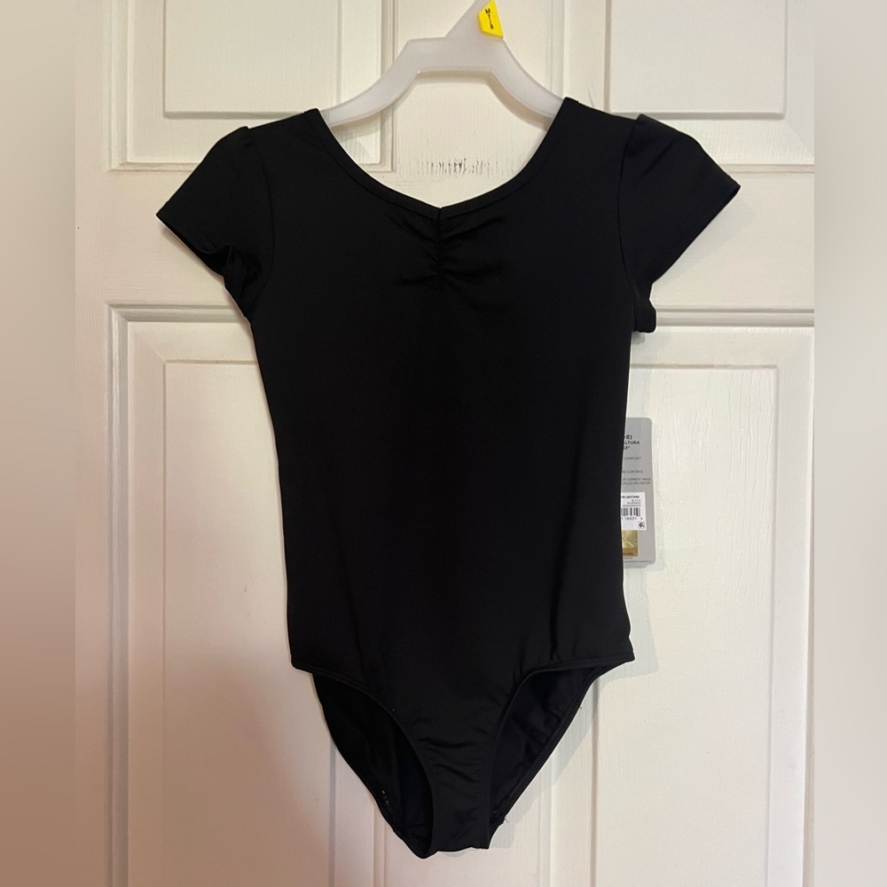 Danskin now NWT size 7/8